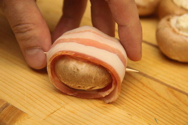 Как мариновать шампиньоны для гриля