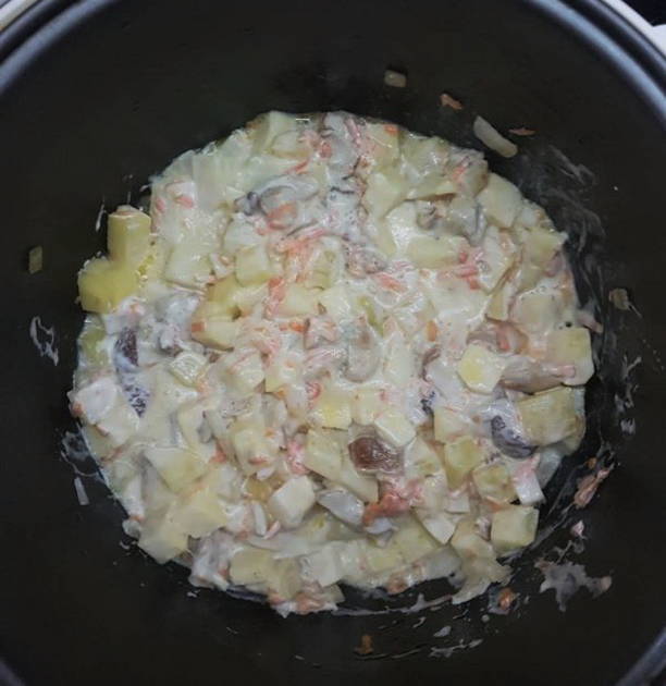 Как вкусно потушить картошку с грибами