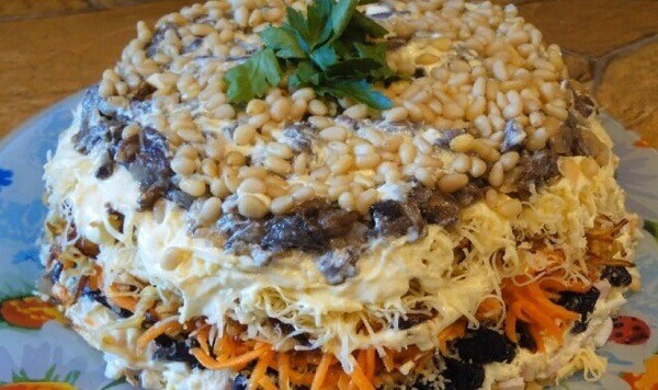 Топ-10 простых и вкусных салатов с грибами