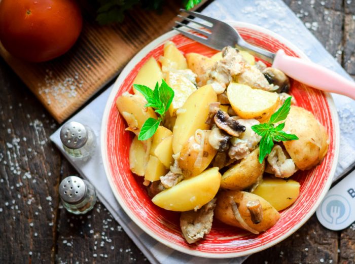 Как вкусно приготовить картошку с мясом и грибами