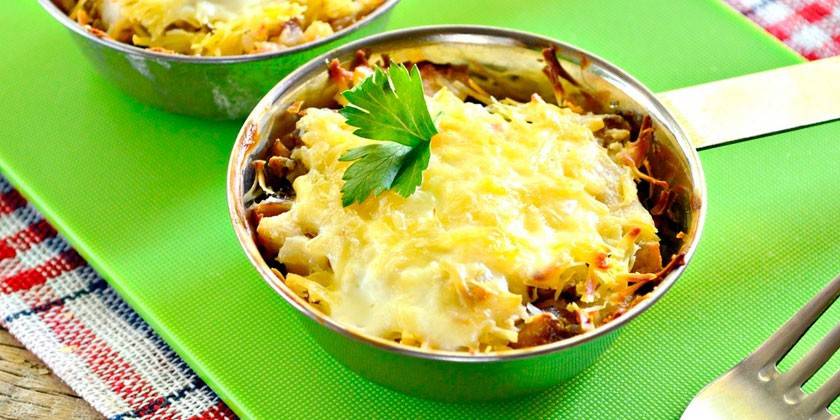 Жюльен с грибами и курицей