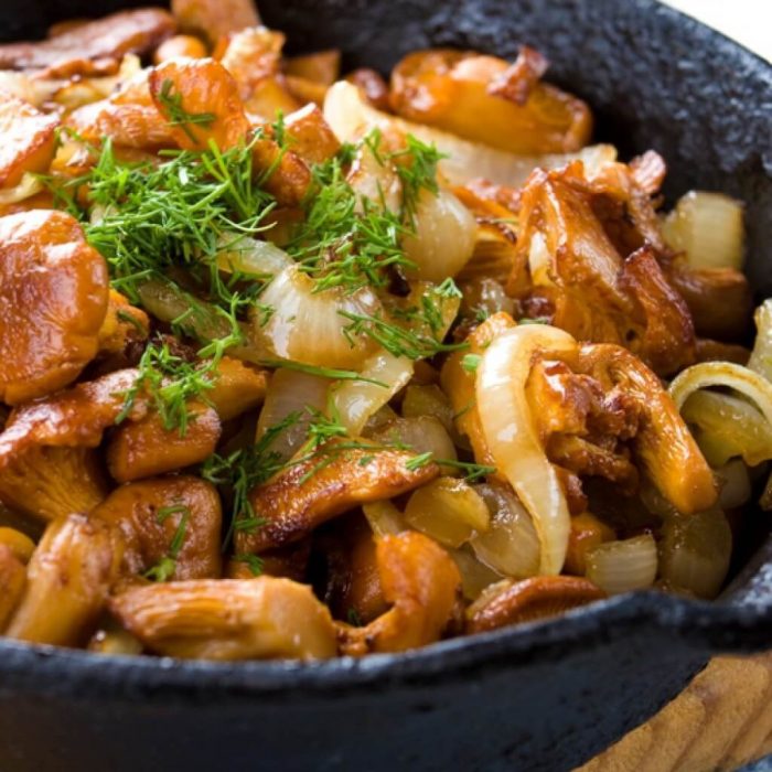 Как вкусно приготовить жареные сыроежки