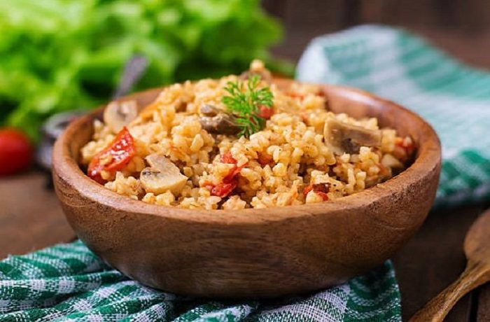 Как вкусно приготовить шампиньоны с рисом