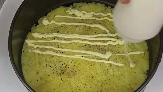 19 вариантов приготовления салата с опятами и куриной грудкой