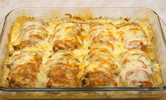 Мясо по-французски из свиной вырезки с сыром и грибами в духовке - 5 пошаговых рецептов