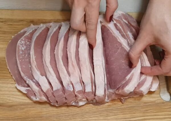 Как вкусно приготовить свинину с грибами в духовке