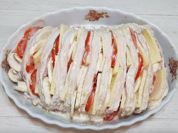 Как вкусно приготовить свинину с грибами в духовке