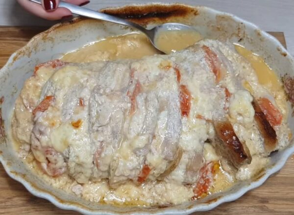Как вкусно приготовить свинину с грибами в духовке