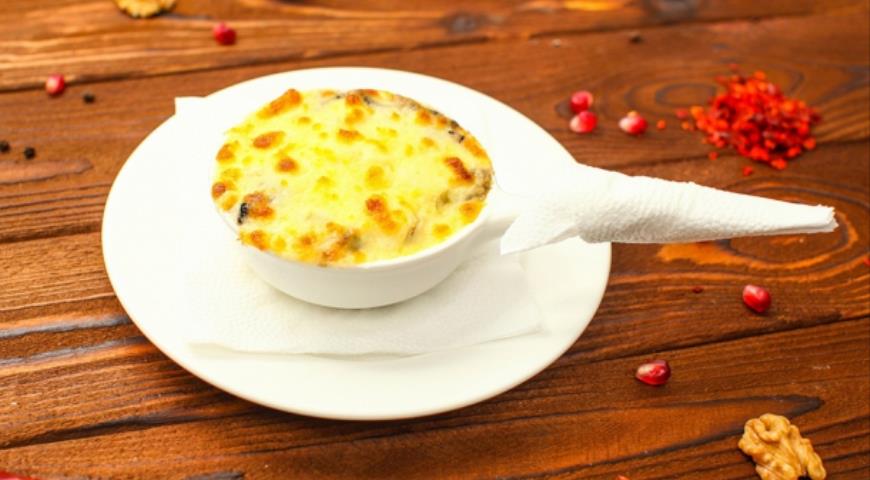 Жюльен с грибами и курицей со сливками, пошаговый рецепт с фото