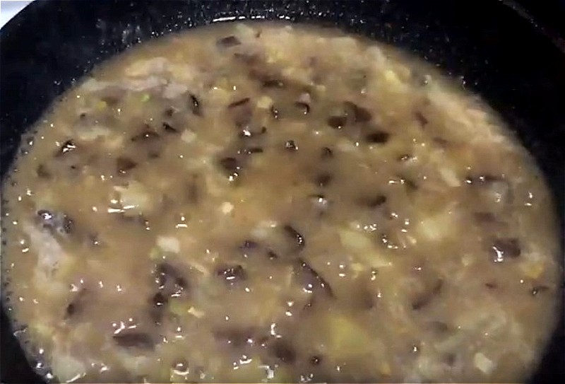Как вкусно сварить суп с сухими грибами