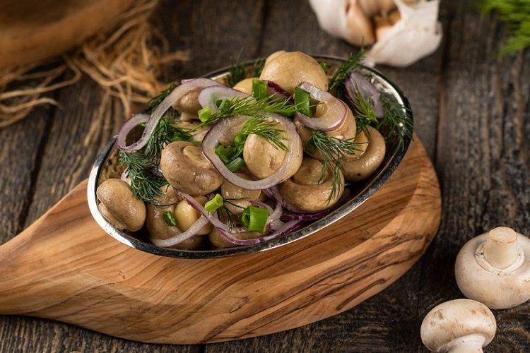 15 быстрых и вкусных рецептов приготовления грибов по-корейски