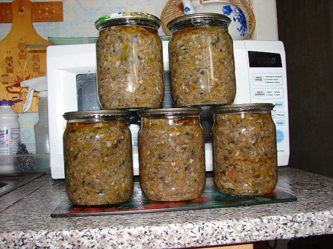Икра из ножек грибов опят на зиму