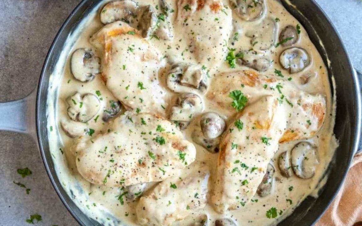 Курица с грибами в сливочном соусе | Сельская кухня (Ogorod.ru)