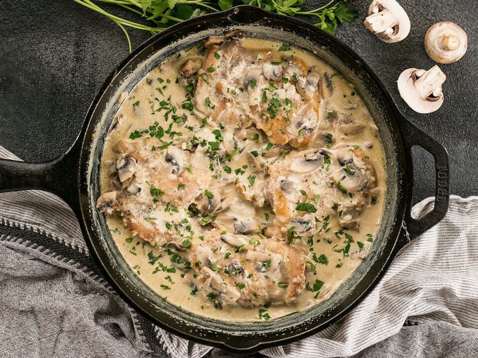Курица с грибами в сливках рецепт с фото - 1000.menu