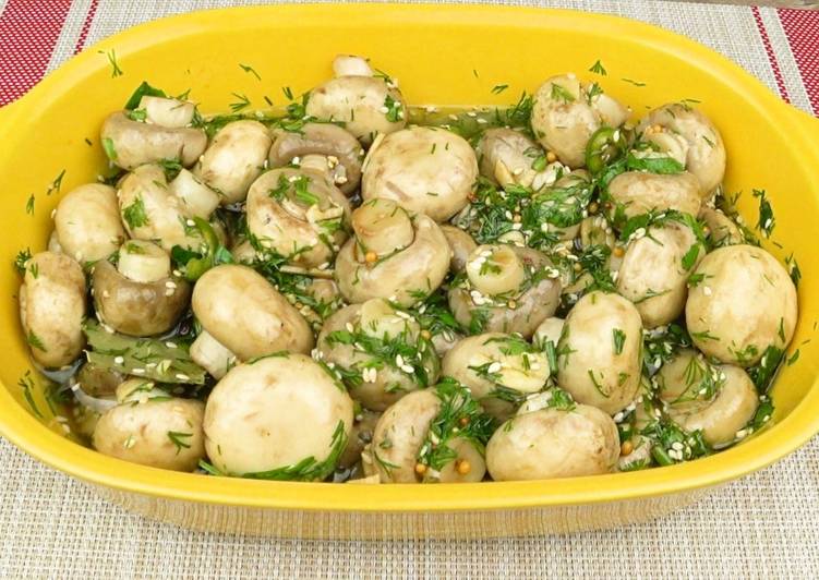 novogrodzka-zakuska-mushrooms-after-Korean-new-year-mushrooms-in-Korea-photo-retpe.jpg