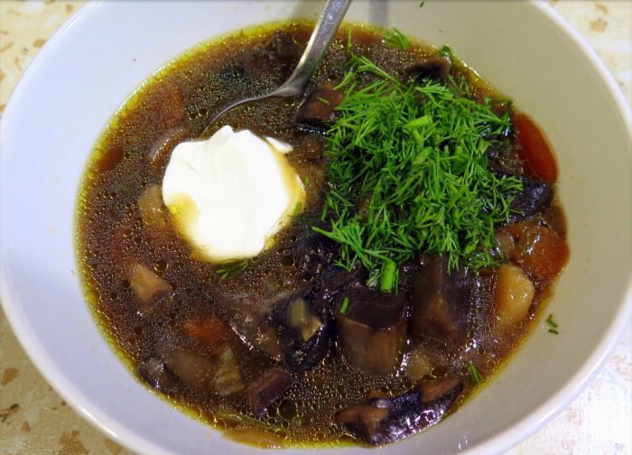 Как вкусно сварить суп с сухими грибами