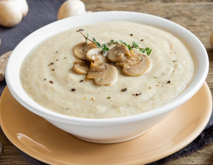 Как вкусно сварить крем-суп из шампиньонов