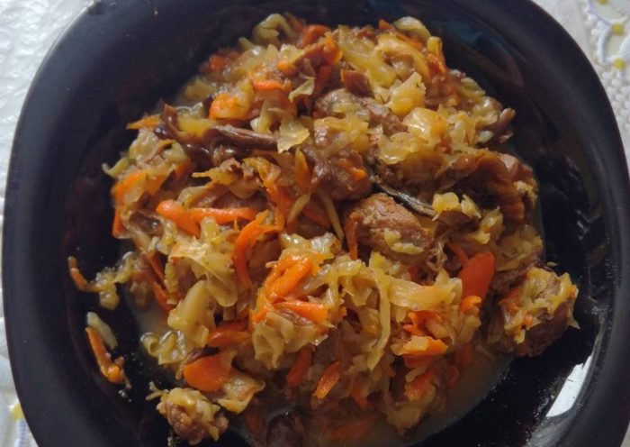 19 рецептов тушеной капусты с мясом и грибами