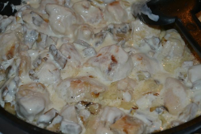 Картофель и грибы в мультиварке-скороварке
