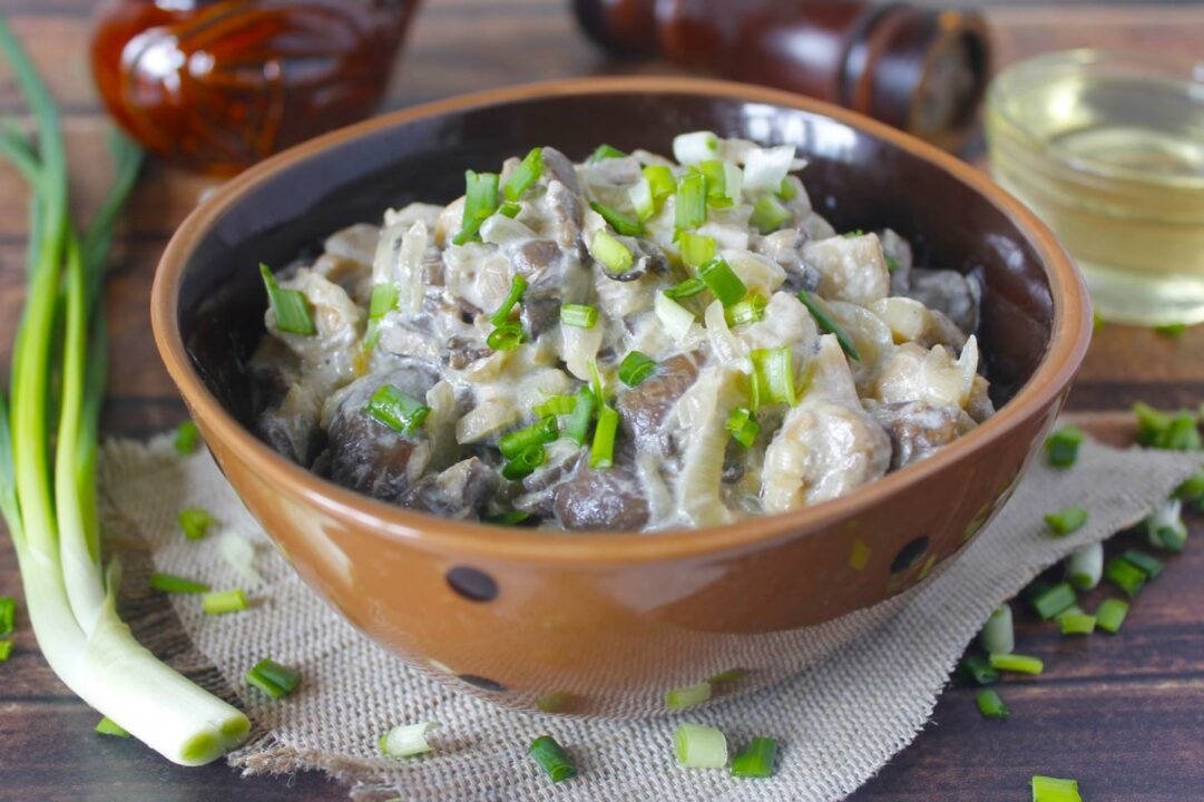 Панированные вешенки в сливках рецепт с пошаговыми фото и видео - 1000.menu