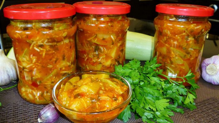 17 простых и вкусных рецептов грибов в томате на зиму