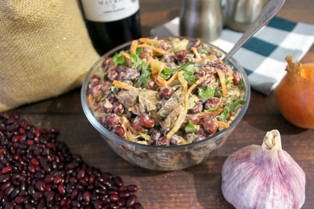 Салат из куриной печени и фасоли рецепт с пошаговыми фотографиями - 1000.menu