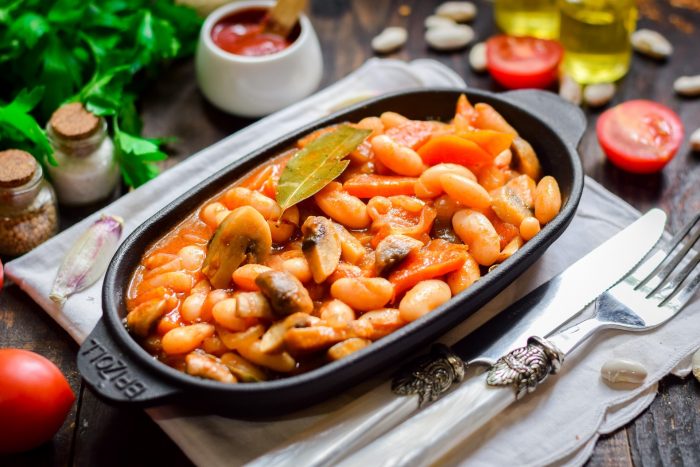 17 простых и вкусных рецептов грибов в томате на зиму