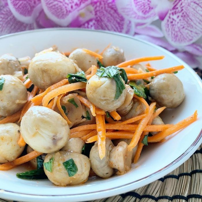 Как вкусно и быстро замариновать шампиньоны по-корейски в домашних условиях